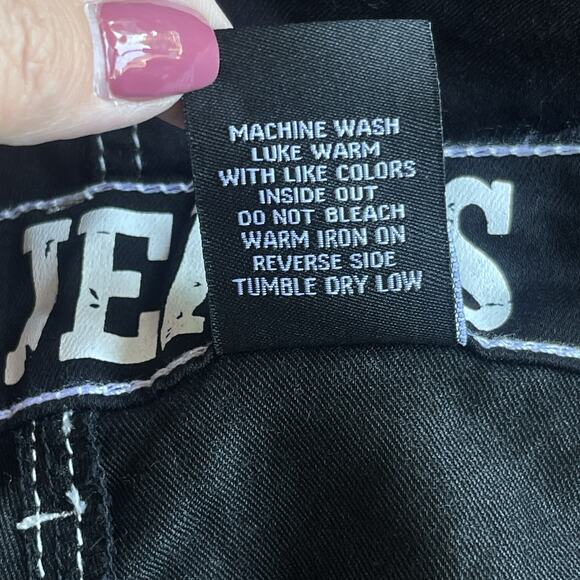 VIP Jeans Shorts Womens 21/22 Cargo Pockets Sculpting Stretch Summer Casual - Picture 4 of 10